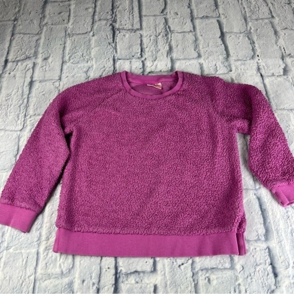 32 Degree Heat sweatshirt size extra small 5/6. Lavender/purple